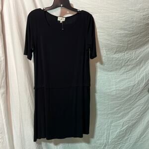 Thyme & Honey S black short sleeve scoop neck midi dress rayon spandex euc
